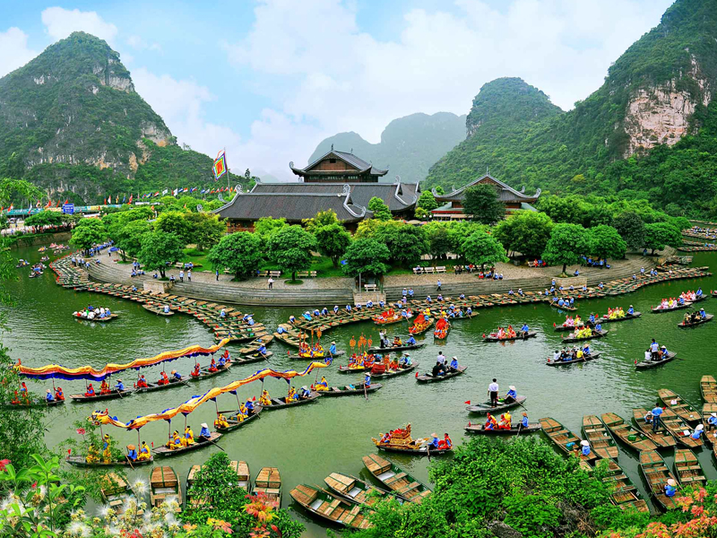 Bai Dinh Pagoda Festival