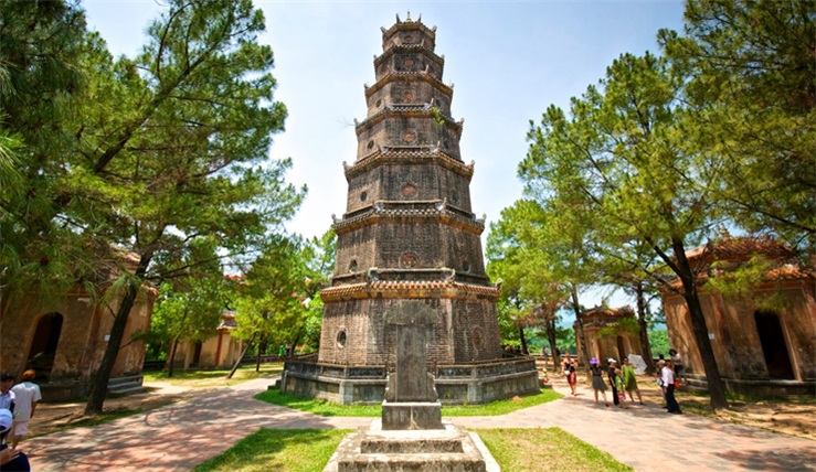 Central Vietnam Golf Tour