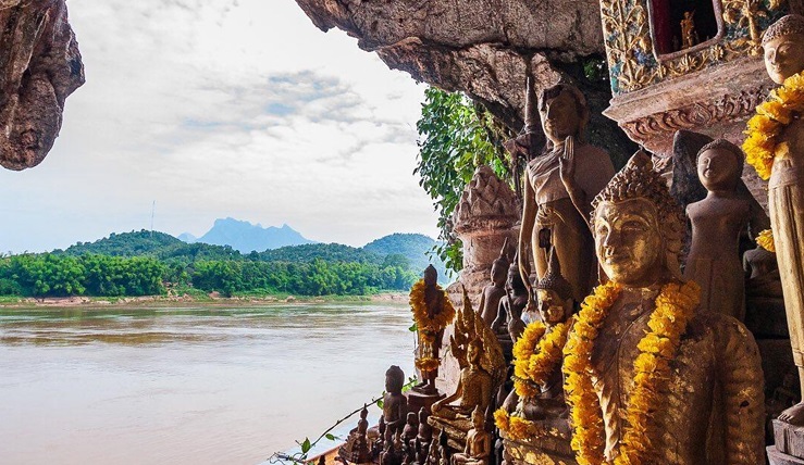 Amazing Thailand And Indochina 22 Days