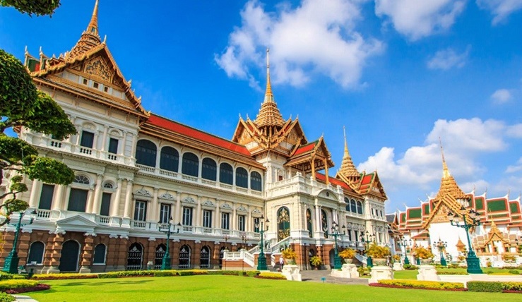 Amazing Thailand And Indochina 22 Days