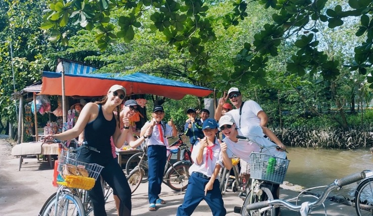 Amazing Thailand And Indochina 22 Days