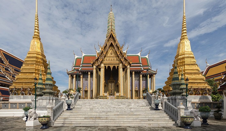 Amazing Thailand And Indochina 22 Days