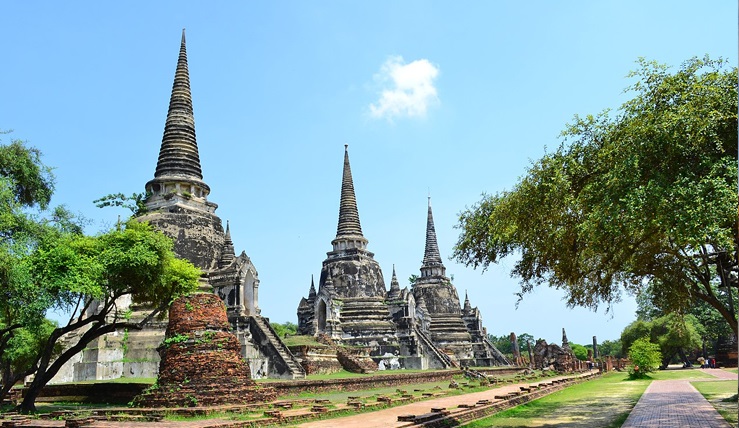 Amazing Thailand And Indochina 22 Days