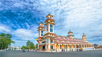 Southern Vietnam And Northwestern Cambodia 9 Days