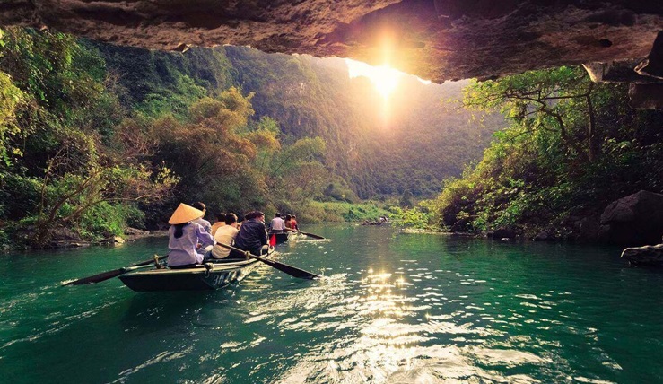 Vietnam And Cambodia World Heritage Tour 17 Days