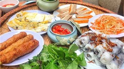 Hanoi Food On Foot Tour