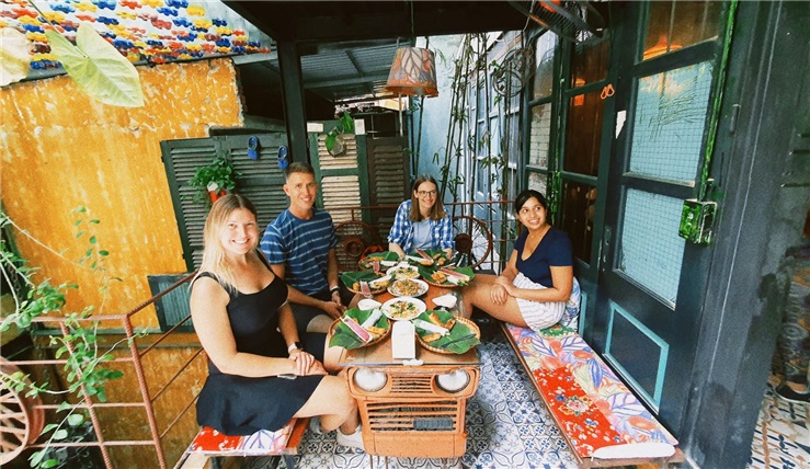 Hanoi Jeep Tours: Food + Culture + Sight + Fun in Vietnam people’s army legend Jeep