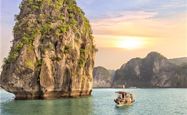 Hanoi - Ha Long Bay - Connecting Heritages