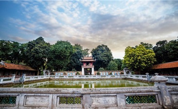 Vietnam Stop By Tour