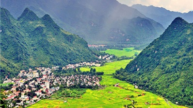 Amazing Mai Chau