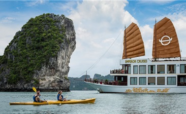 Emperor And Queen Experience on Emperor Cruise