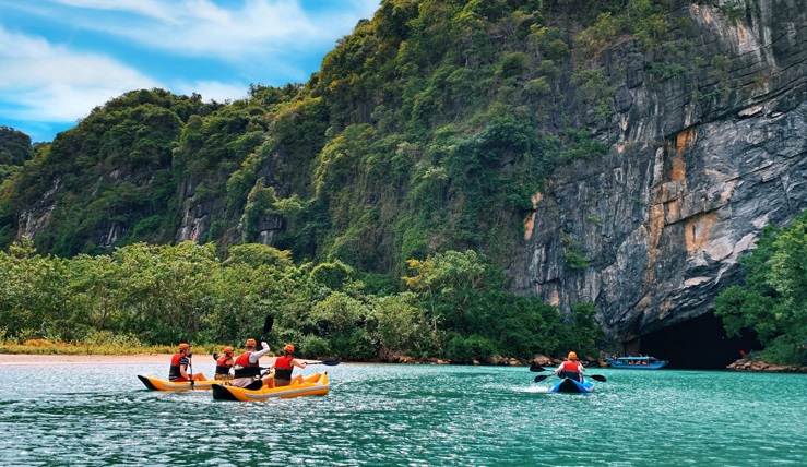 Grand Vietnam 22 Days