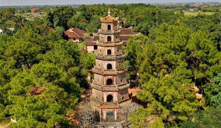 Charming Vietnam 16 Days