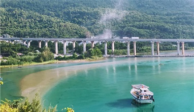 Charming Vietnam 16 Days