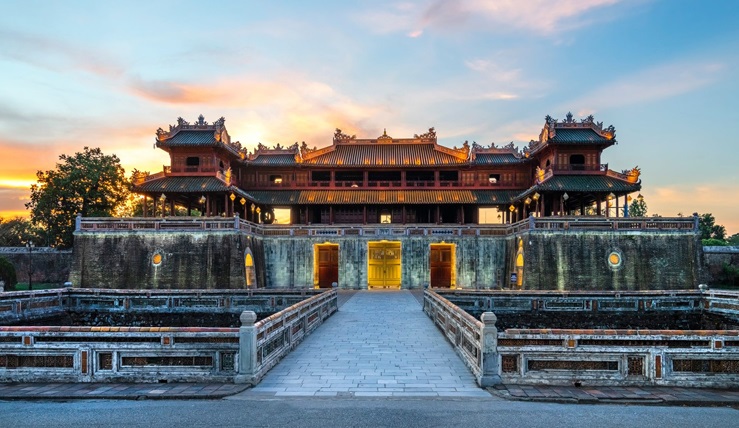 Essential Vietnam 17 Days