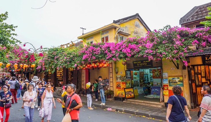 Essential Vietnam 17 Days