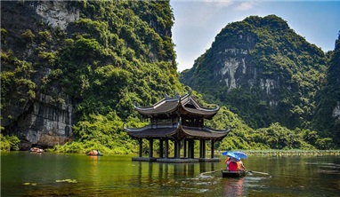 Essential Vietnam 17 Days