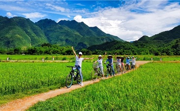 Hanoi – Mai Chau