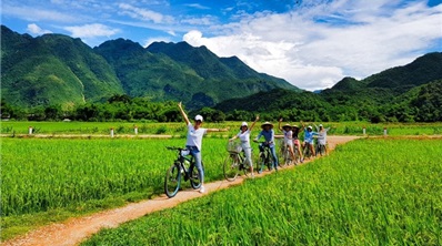 Hanoi – Mai Chau
