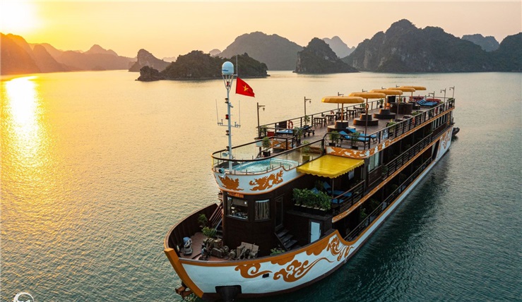 Nostalgia 5* Cruise Ha Long bay – Lan Ha bay