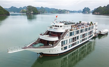 Enjoy 5* Experience on Oasis Bay Party Cruise 3 days 2 night