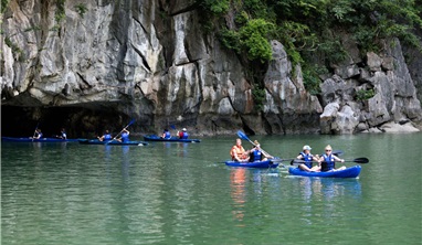 Pelican Cruise 3 Days 2 Nights Immerse Yourself In The Magical Bay