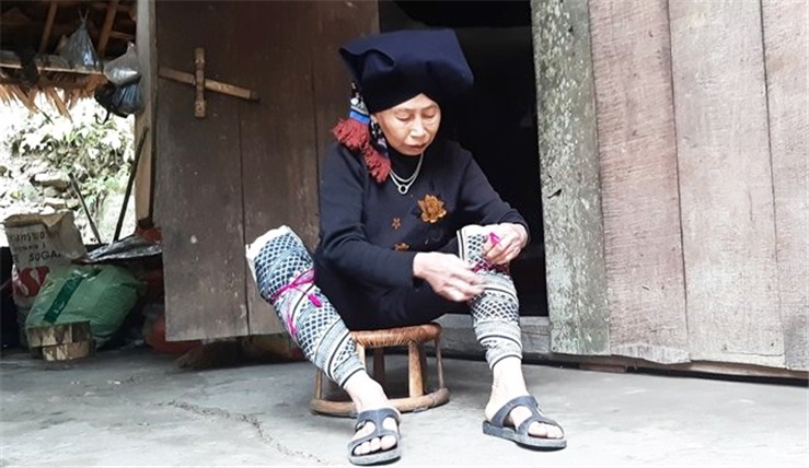 Hanoi – Sung Village - Da Bia Village - Back To Nature In Hoa Binh Province