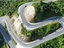 Ha Giang Loop Easy Rider vs Self Ride: Which Is the Best Way to Explore Northern Vietnam?